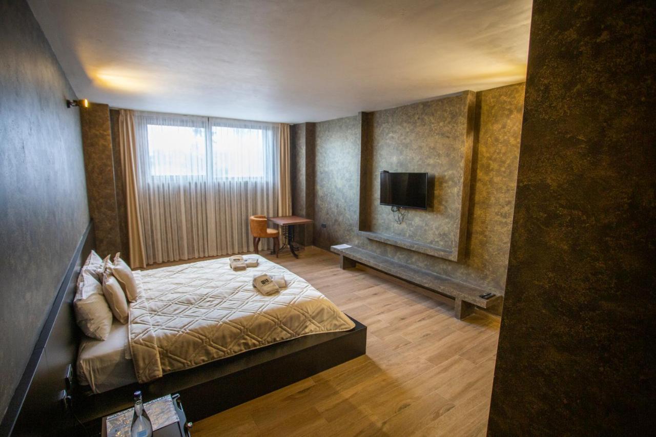 Monogramlux Otel Indija Dış mekan fotoğraf