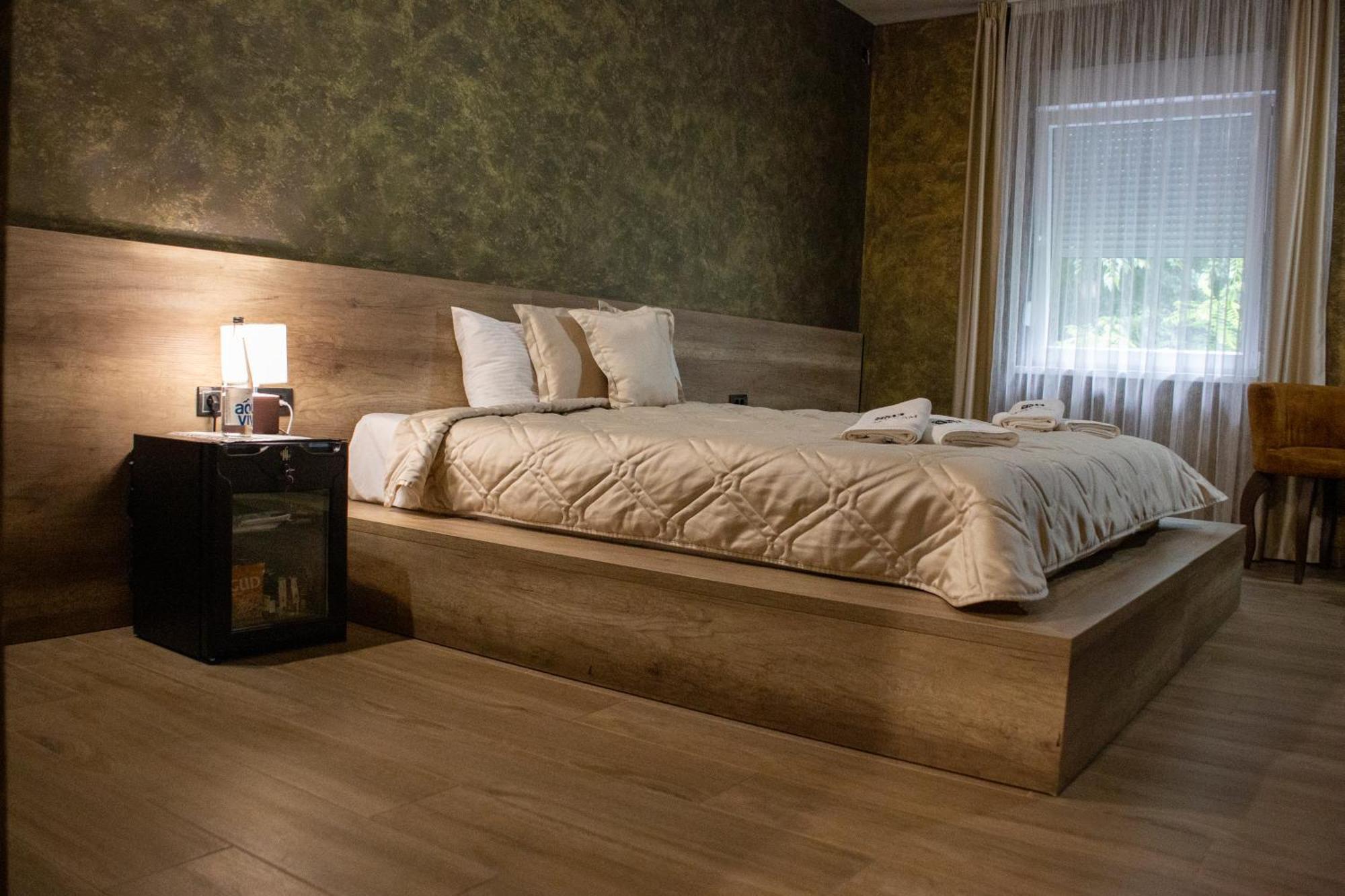 Monogramlux Otel Indija Dış mekan fotoğraf